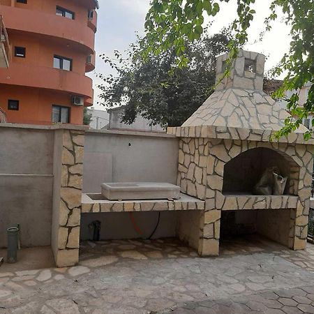 Apartmani Lucia Biograd Biograd Na Moru Ngoại thất bức ảnh