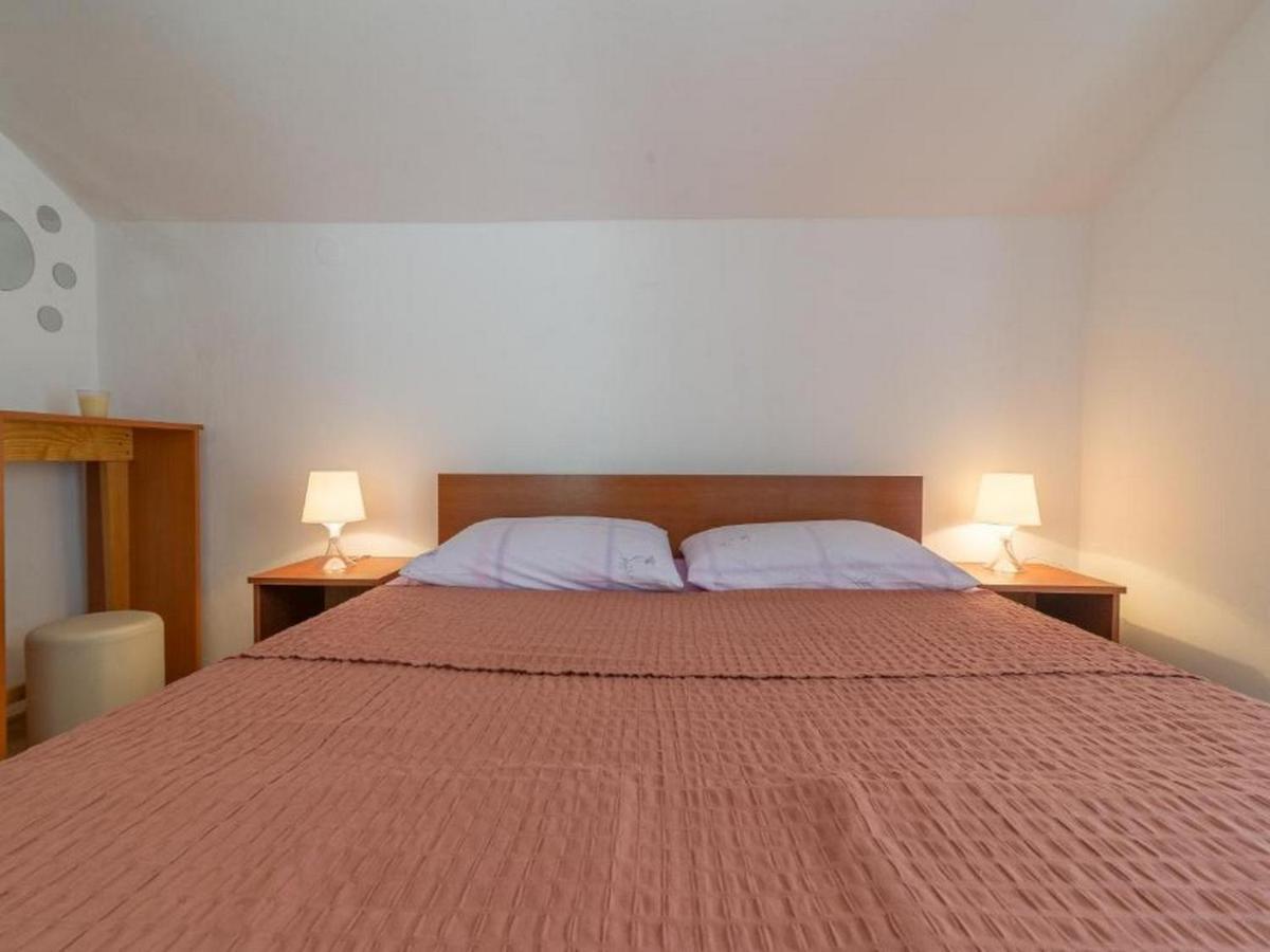 Apartmani Lucia Biograd Biograd Na Moru Ngoại thất bức ảnh
