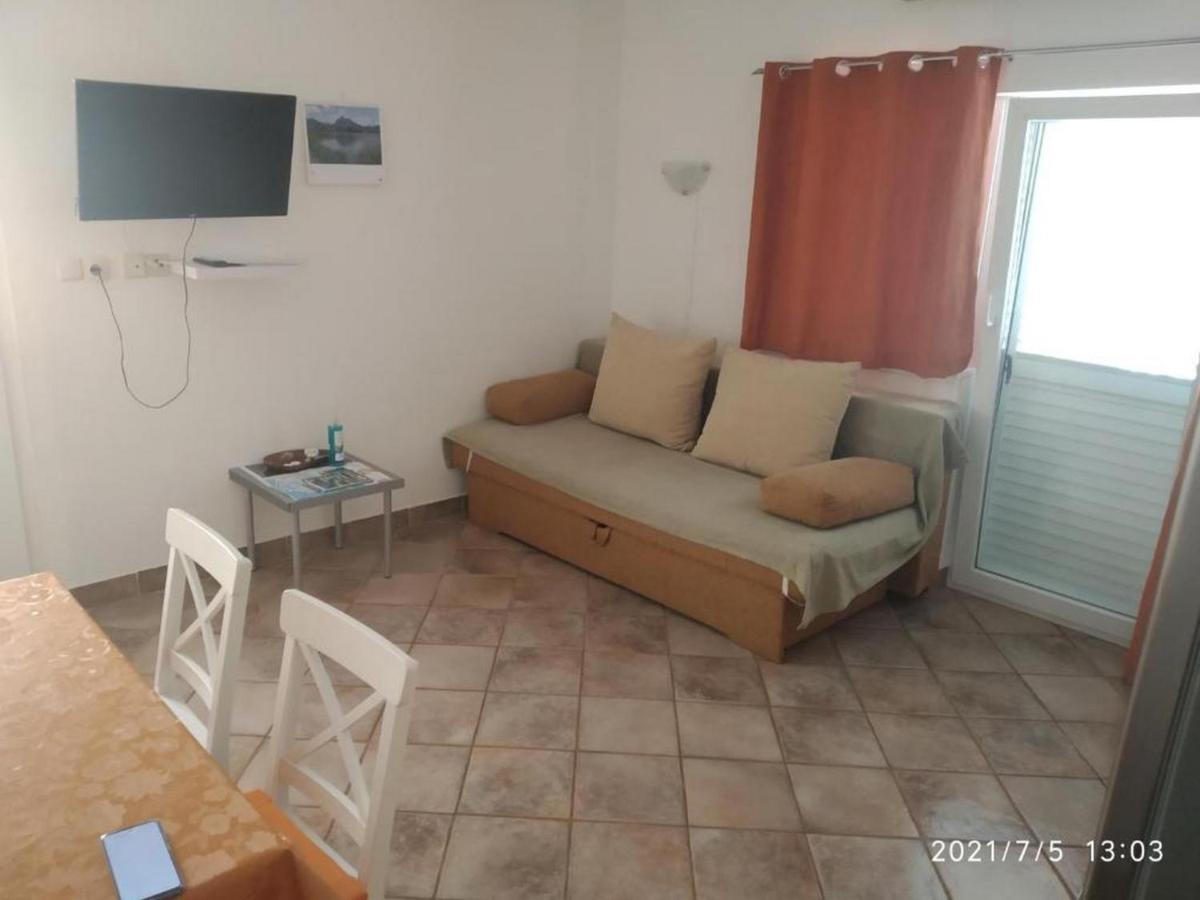 Apartmani Lucia Biograd Biograd Na Moru Ngoại thất bức ảnh