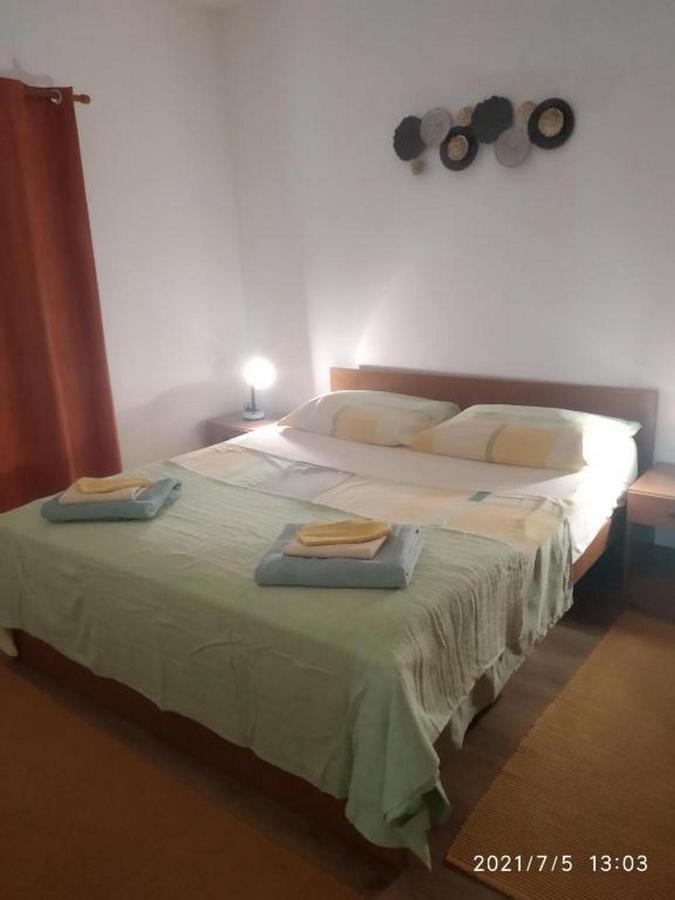 Apartmani Lucia Biograd Biograd Na Moru Ngoại thất bức ảnh
