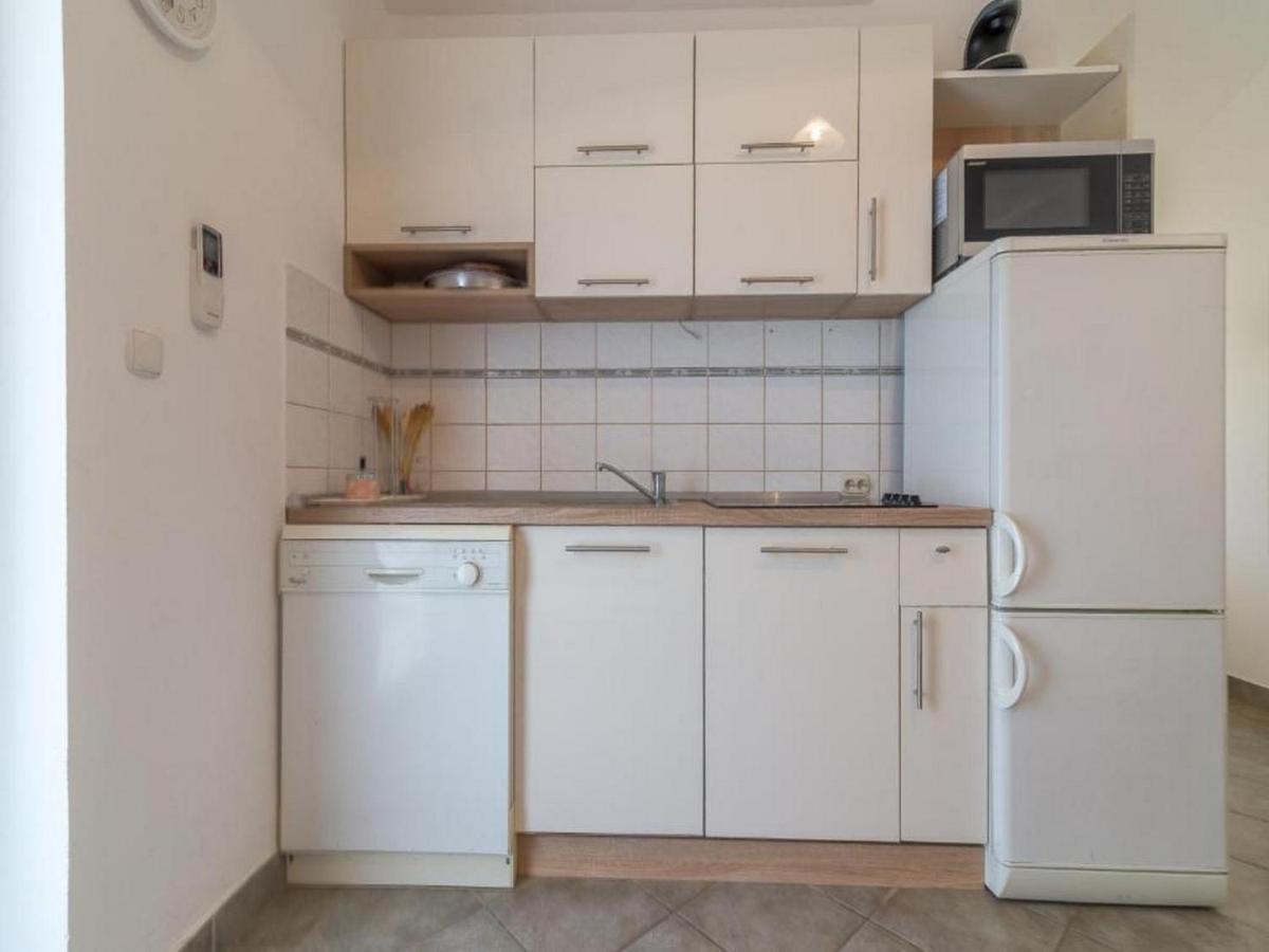 Apartmani Lucia Biograd Biograd Na Moru Ngoại thất bức ảnh