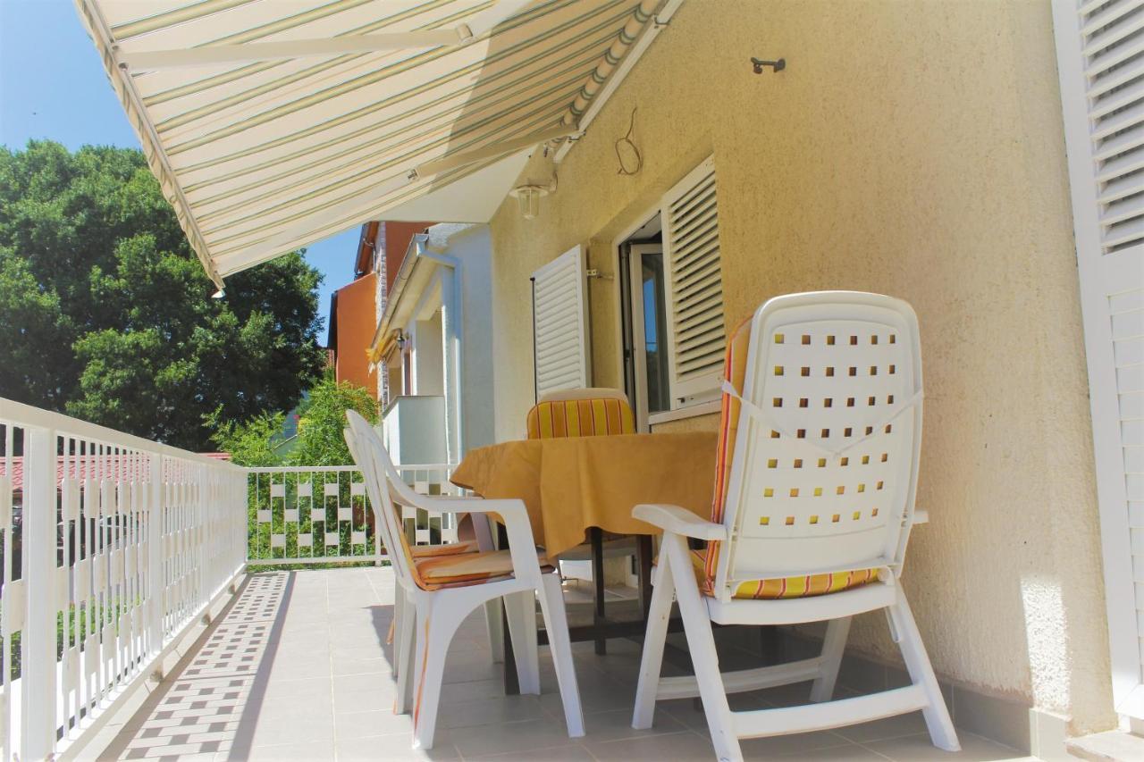 Apartmani Lucia Biograd Biograd Na Moru Ngoại thất bức ảnh