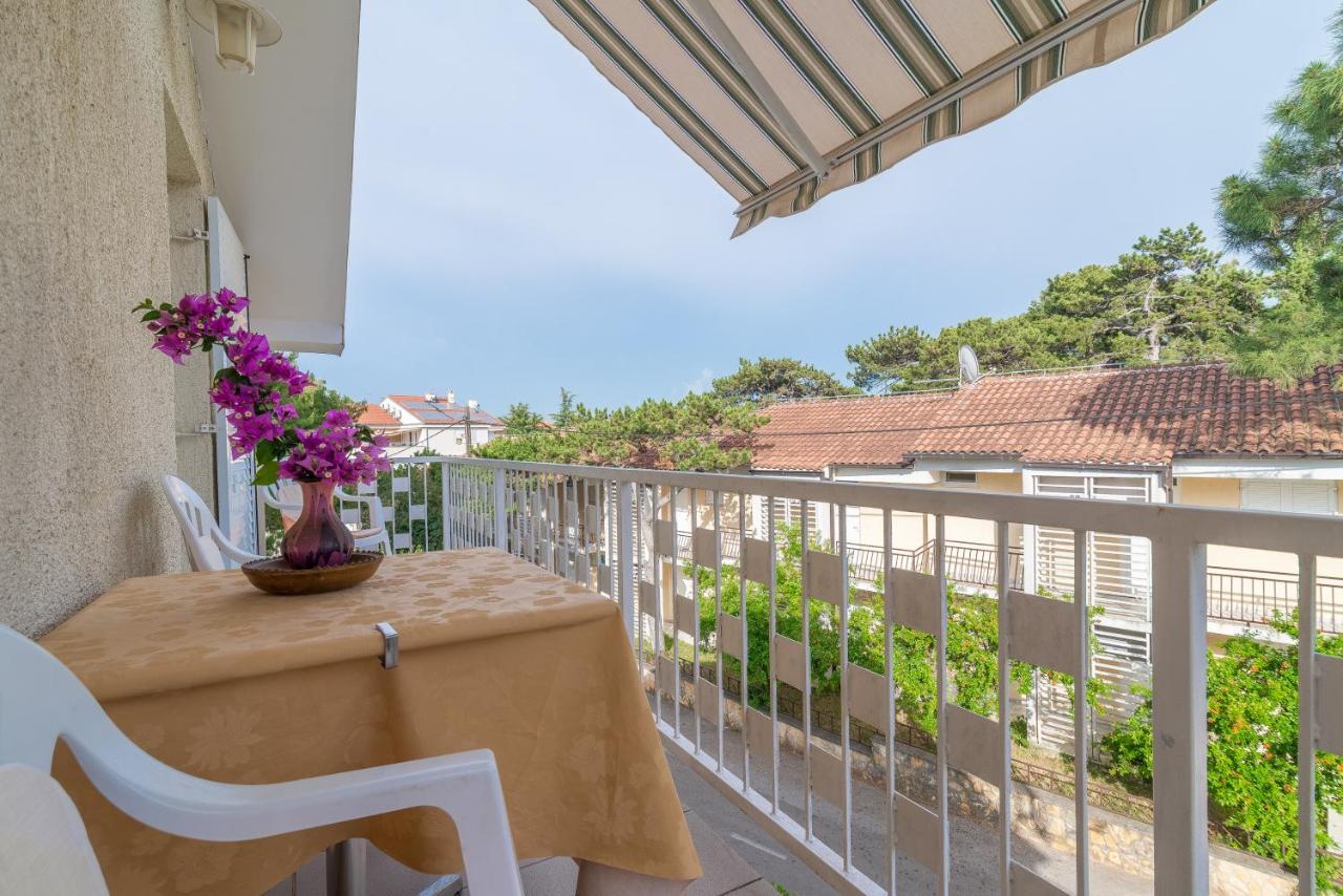 Apartmani Lucia Biograd Biograd Na Moru Ngoại thất bức ảnh