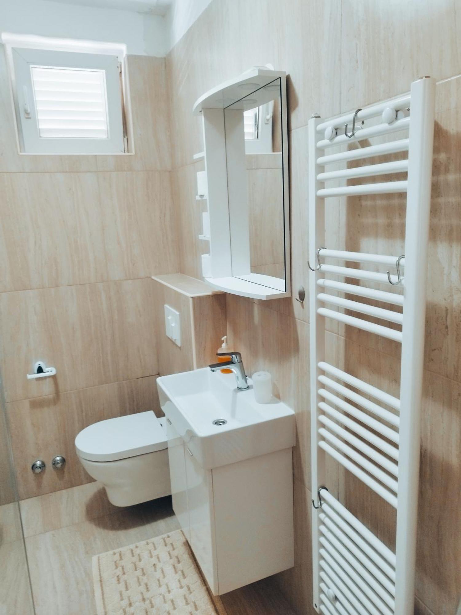Apartmani Lucia Biograd Biograd Na Moru Ngoại thất bức ảnh