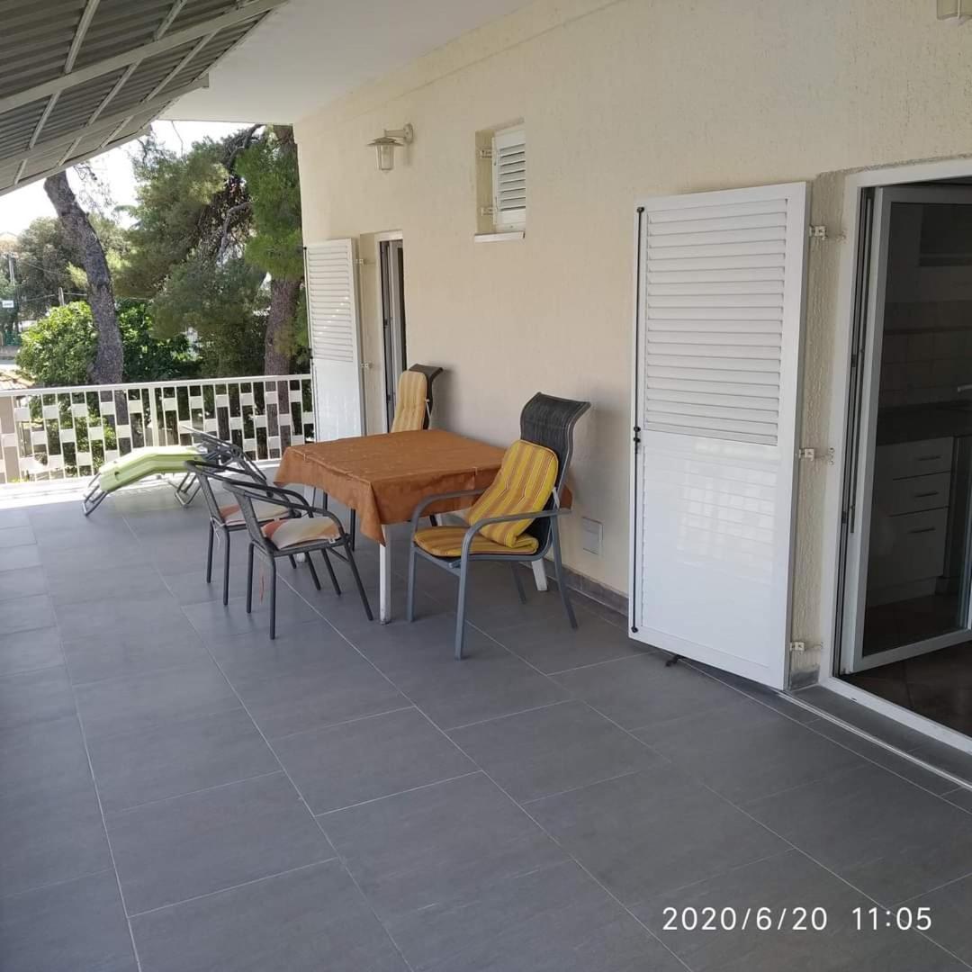 Apartmani Lucia Biograd Biograd Na Moru Ngoại thất bức ảnh